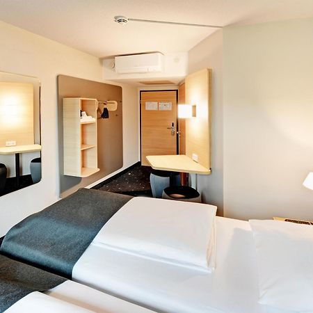 B&B Hotel Kassel-Industriepark Экстерьер фото