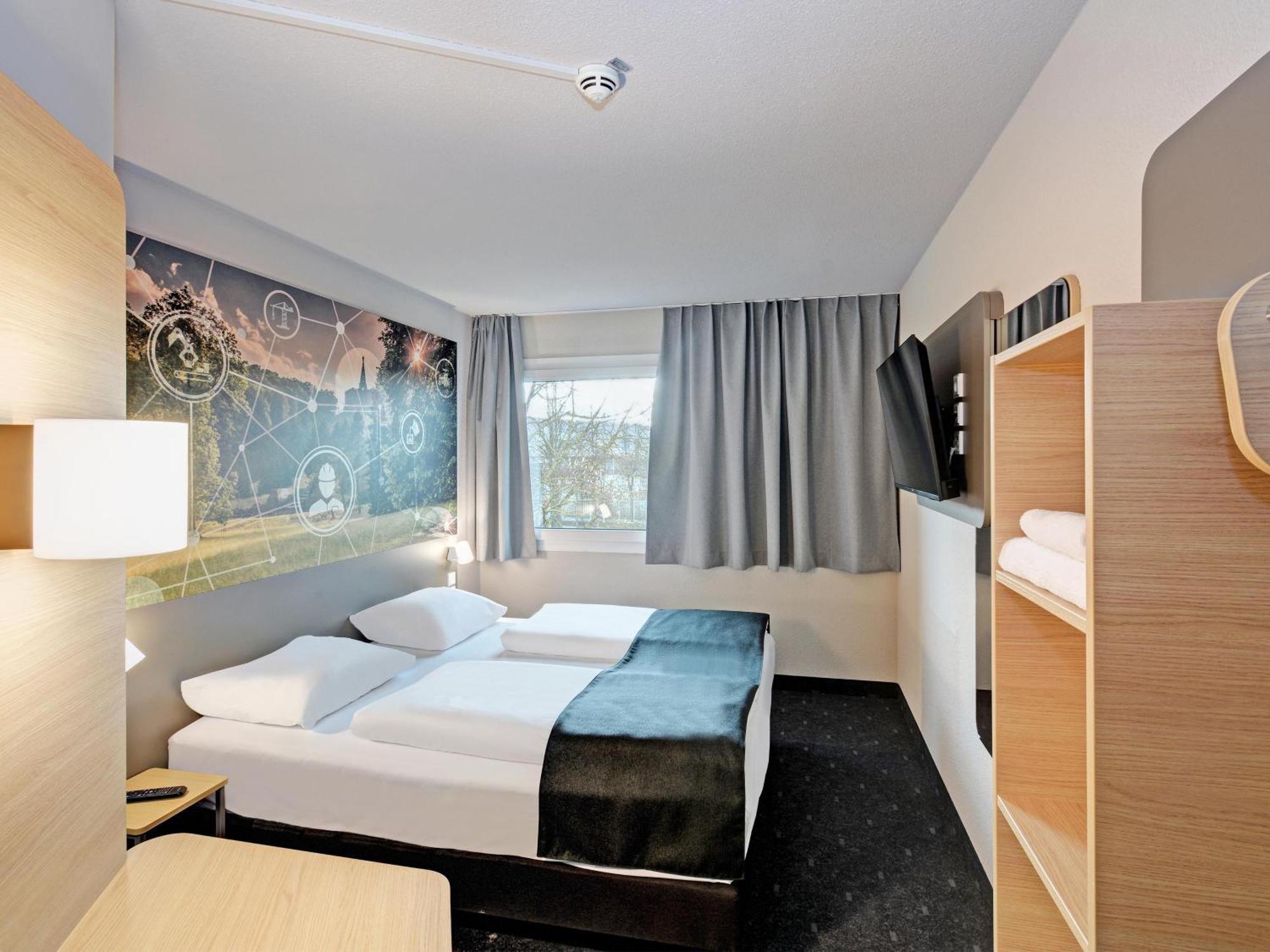 B&B Hotel Kassel-Industriepark Экстерьер фото